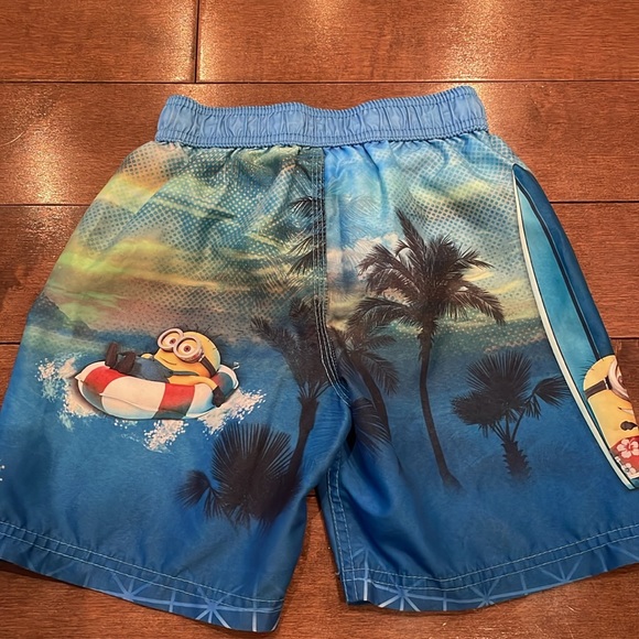 Minions swim trunks - Picture 4 of 4